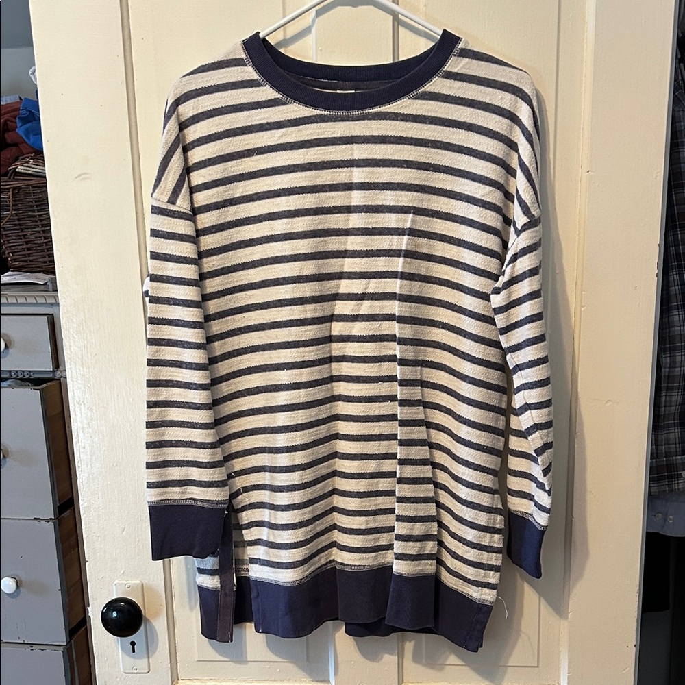 Old Navy Striped Navy and Cream Sweater